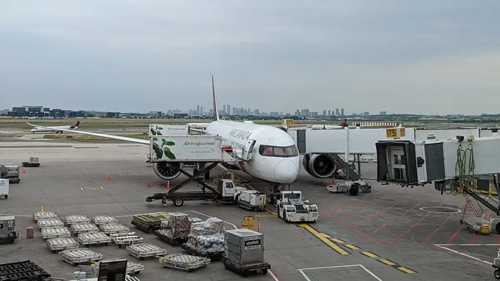 Air Canada and flight attendants begin arbitration to settle wages Air Canada and flight attendants begin arbitration to settle wages