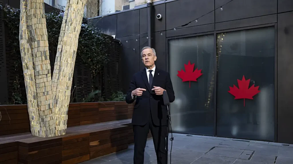 Carney backs Denmark and Greenland’s sovereignty in Paris as Trump renews annexation talk Carney backs Denmark and Greenland’s sovereignty in Paris as Trump renews annexation talk