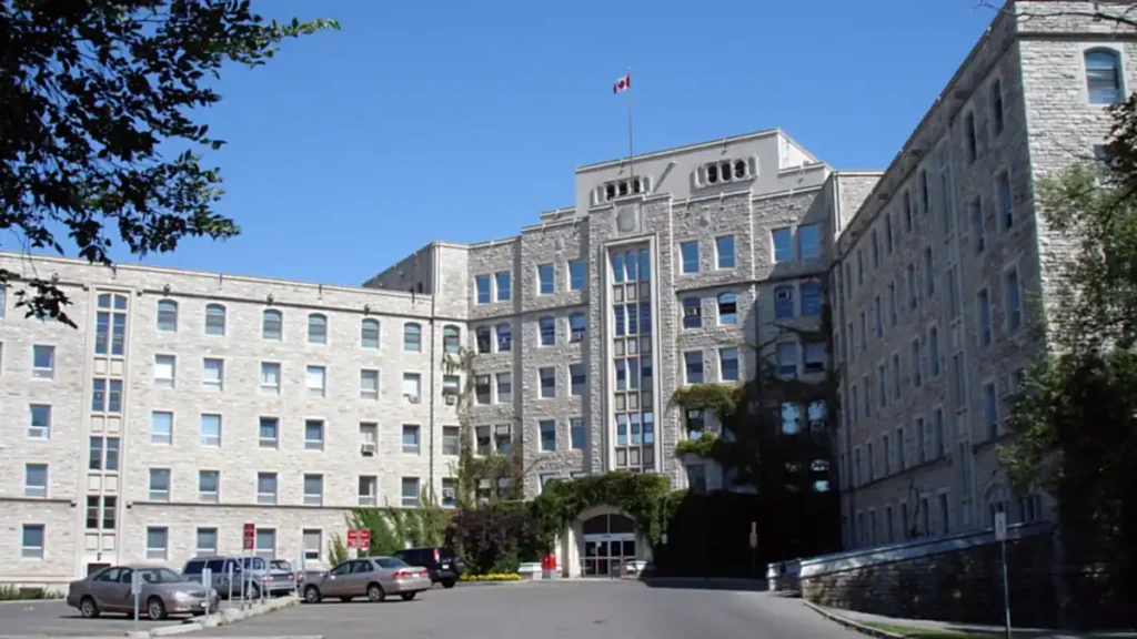 Saskatchewan’s only PET/CT scanner idled by tracer shortage; 51 cancer appointments cancelled Saskatchewan’s only PET/CT scanner idled by tracer shortage; 51 cancer appointments cancelled