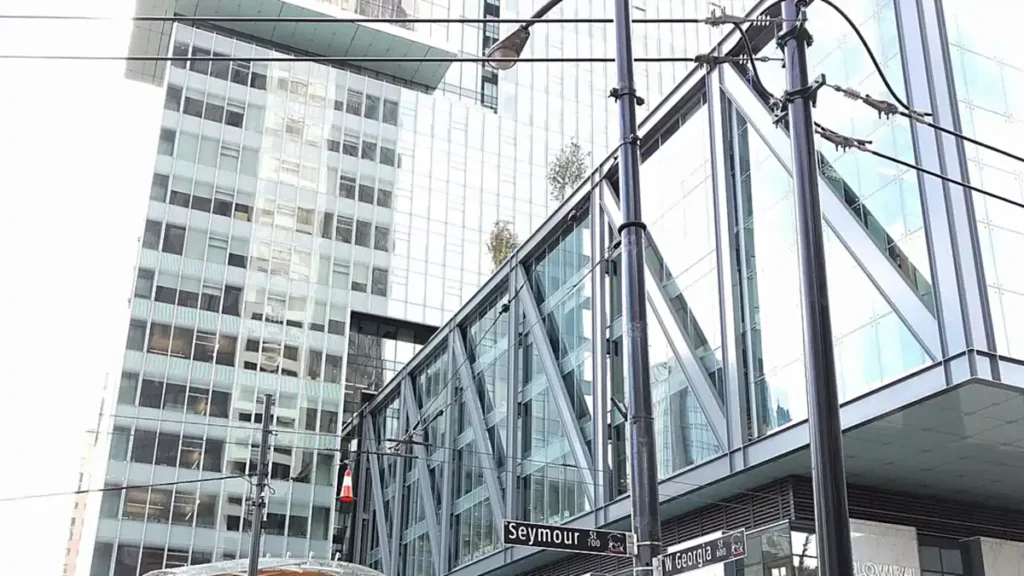 Telus offers buyouts to hundreds more workers in self-serve shift