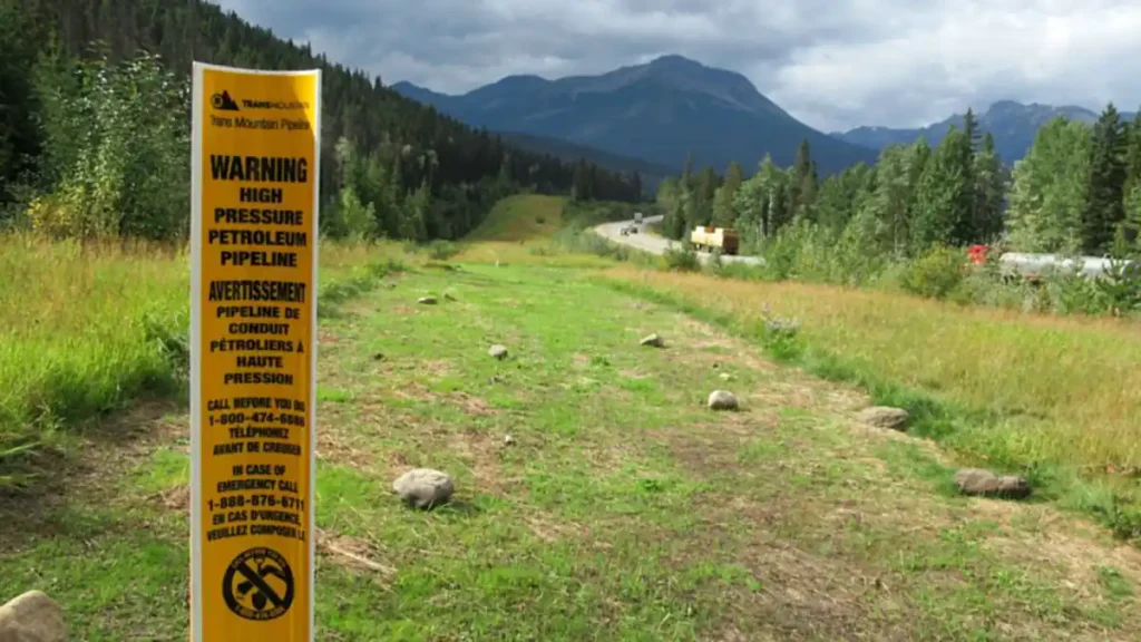 Poilievre gives Ottawa 60 days: approve a West Coast pipeline once Alberta applies