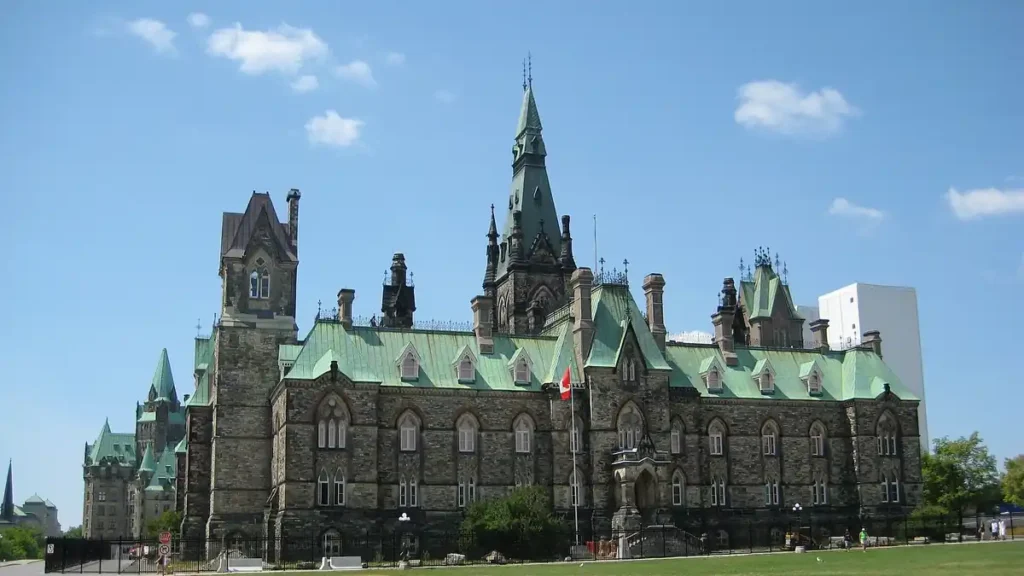Ottawa ‘Disappointed’ After PSAC Announces Strike Votes for 120,000 Workers Ottawa ‘Disappointed’ After PSAC Announces Strike Votes for 120,000 Workers