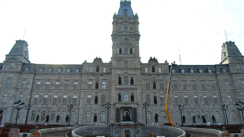 Quebec procurement watchdog rebukes auto insurance board over SAAQclic platform Quebec procurement watchdog rebukes auto insurance board over SAAQclic platform