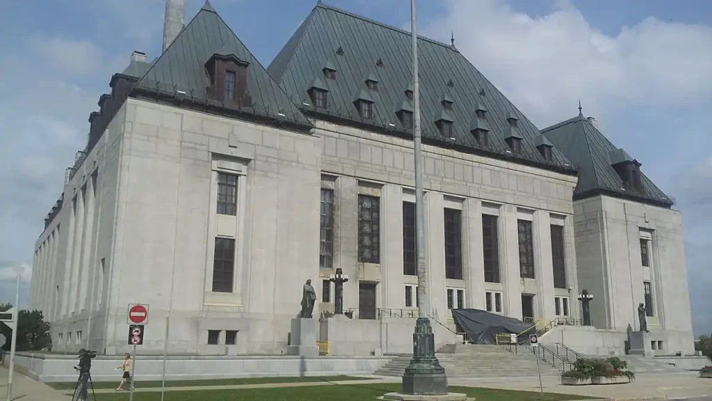 Ottawa, provinces ask Supreme Court to uphold random traffic stops Ottawa, provinces ask Supreme Court to uphold random traffic stops
